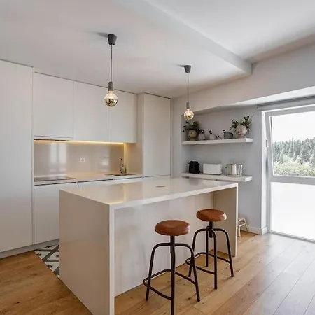Apartment Enchanting Tailor Made Duplex Lisbon